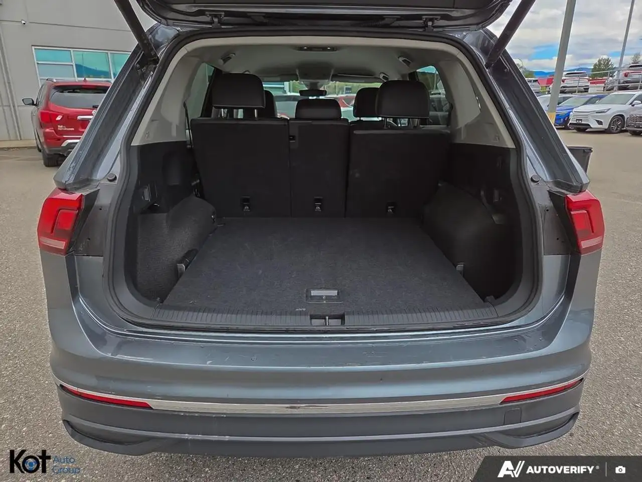 Volkswagen Tiguan photo Volkswagen Tiguan