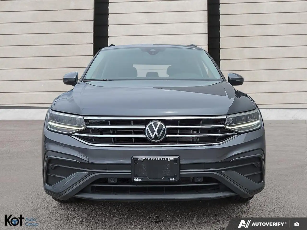 Volkswagen Tiguan photo Volkswagen Tiguan