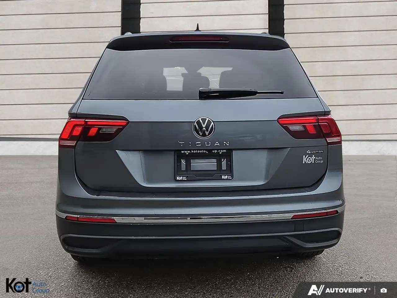 Volkswagen Tiguan photo Volkswagen Tiguan