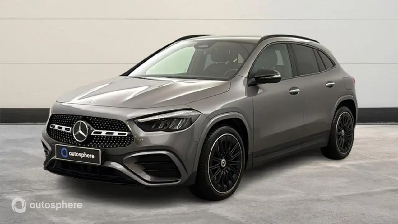 Mercedes-Benz GLA 200