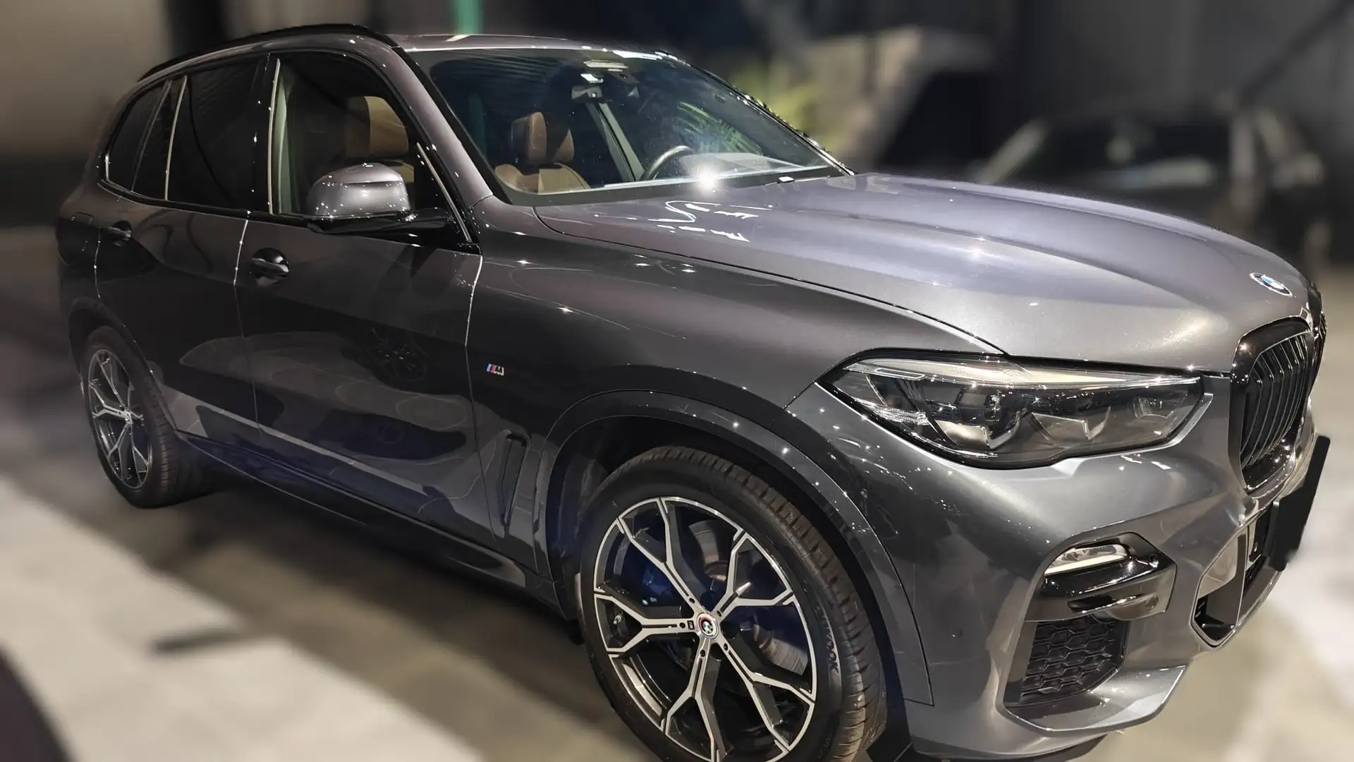 BMW X5 M BMW X5 e45 xDrive M Sport (plug-in hybrid) Grey - 2