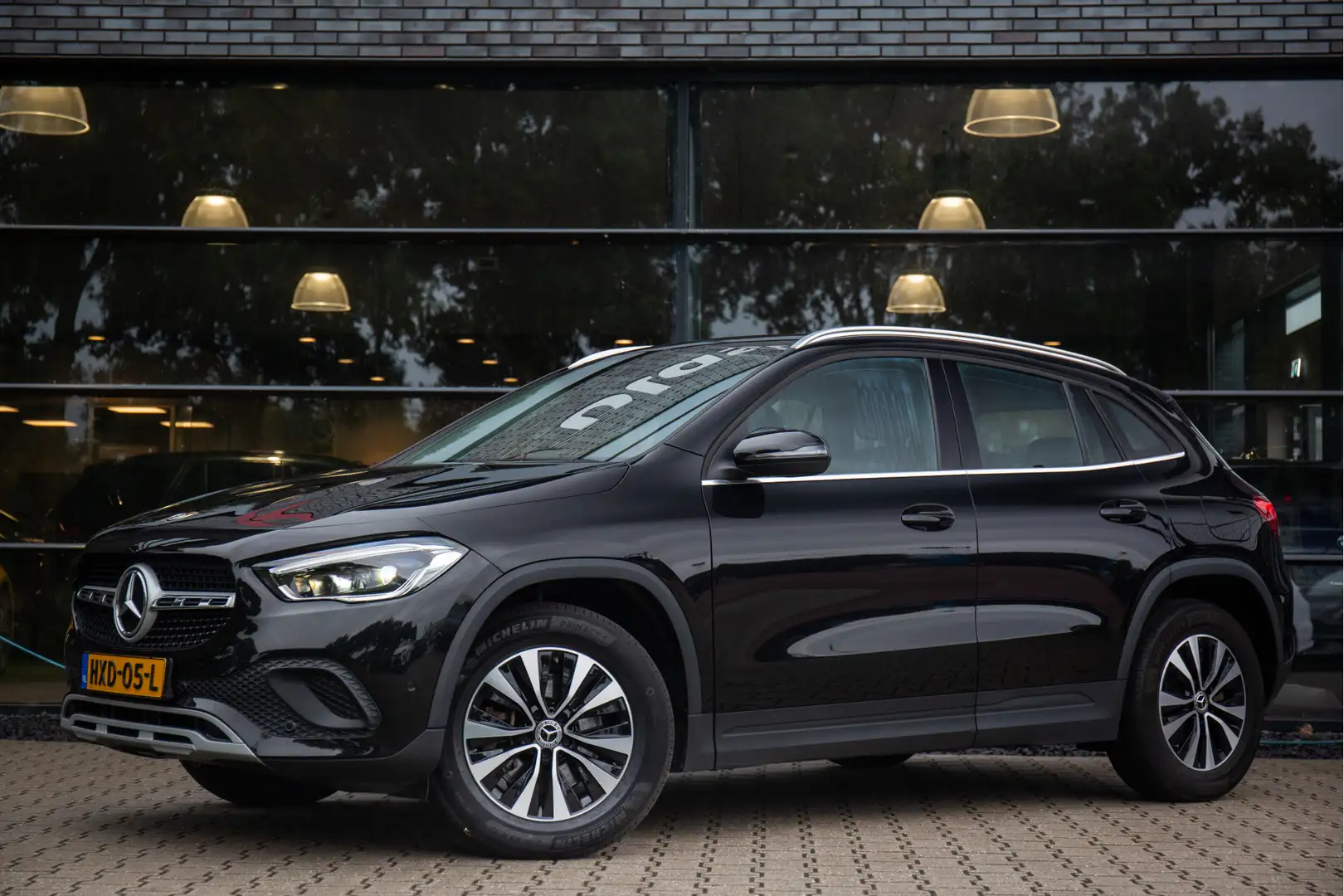 Mercedes-Benz GLA 250 e Business Solution AMG Limited , Trekhaak, Achter Negro - 2