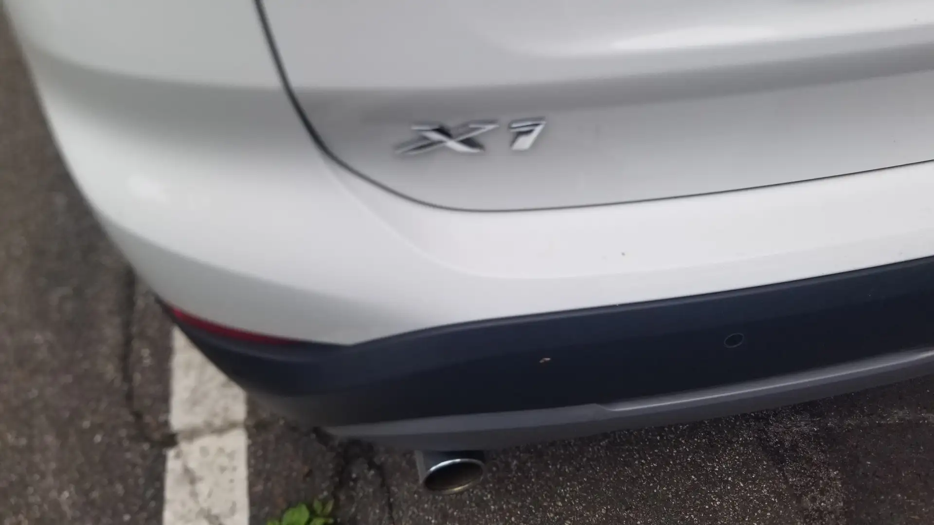 BMW X1 X1 sDrive18i Aut. Weiß - 2