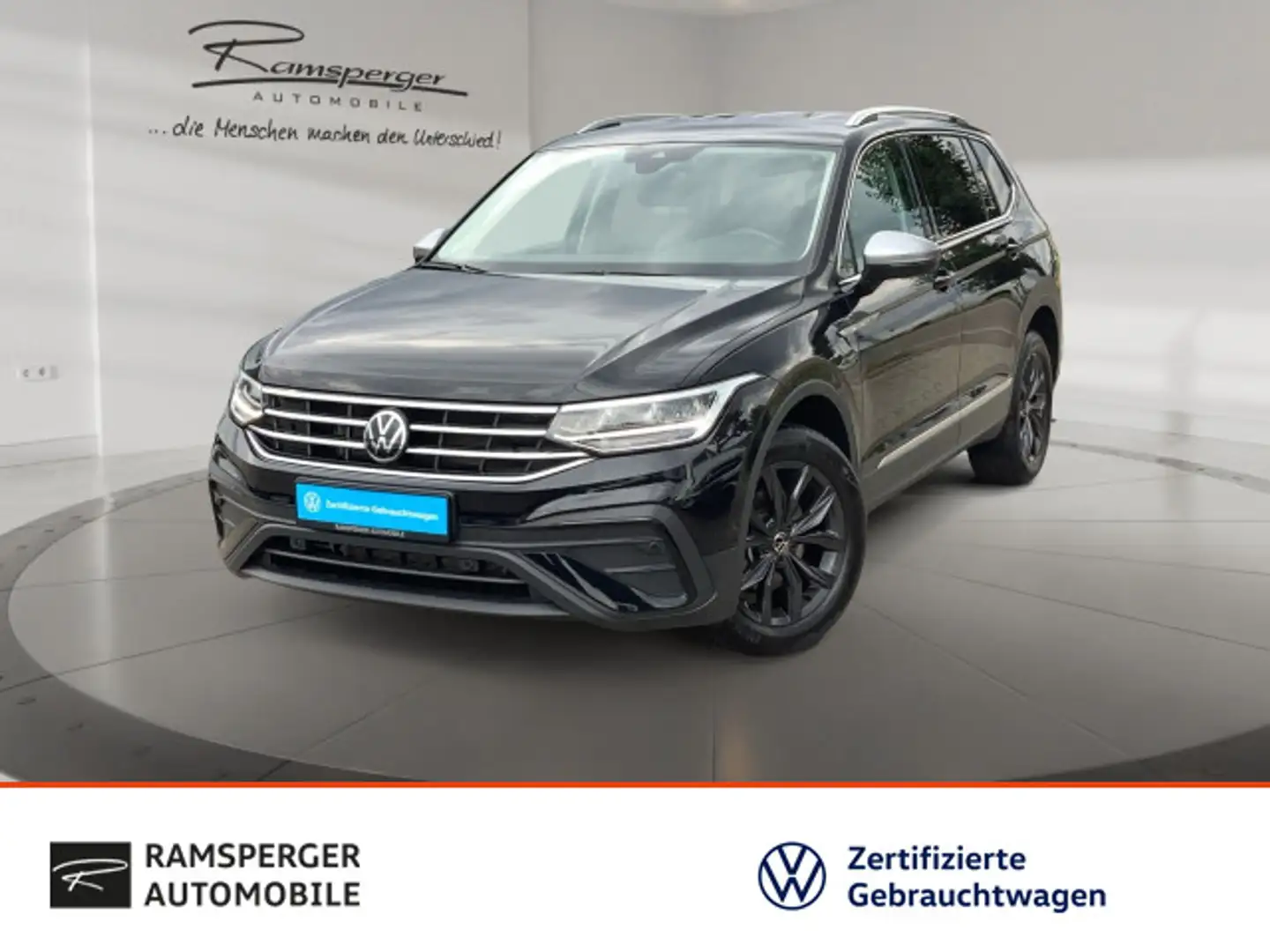 Volkswagen Tiguan Allspace 1.5 TSI DSG MOVE AHK ACC LED Nav Schwarz - 1