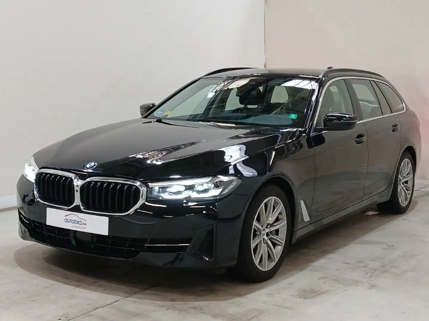 BMW 530 xd Touring ACC 4ZK AHK 360° HiFi QI WLAN Noir - 2
