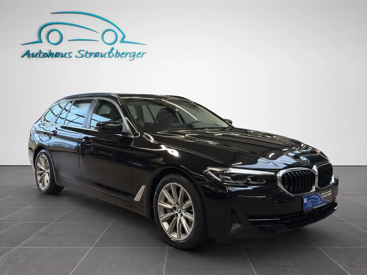 BMW 530 xd Touring ACC 4ZK AHK 360° HiFi QI WLAN Zwart - 2