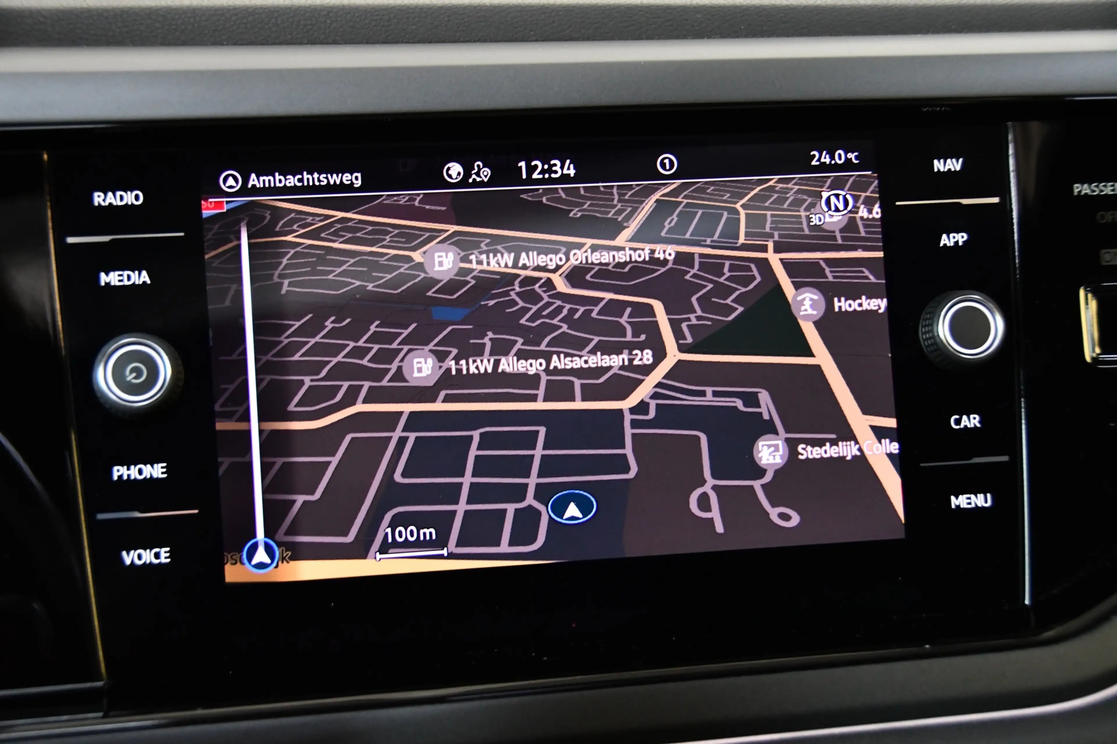 Volkswagen Taigo 1.5 R-Line Schuifkanteldak, Apple Carplay — photo 15