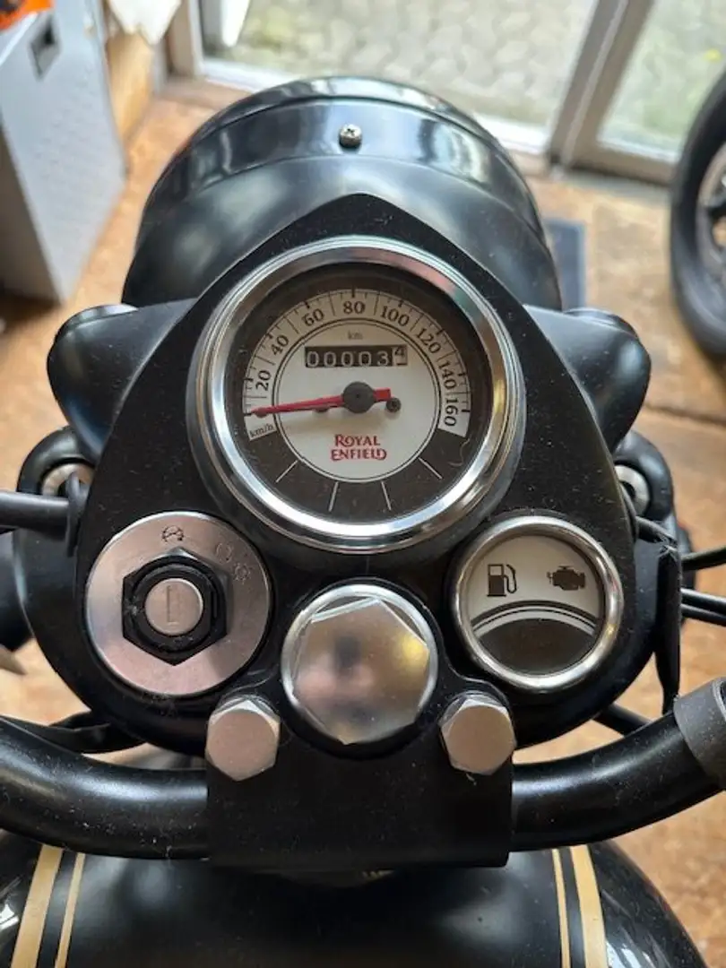 Royal Enfield Classic Classic 500 Last Tribute Edizione Negro - 2