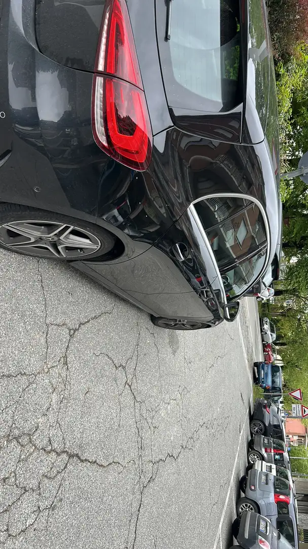 Mercedes-Benz A 200 a200 d amg - 2