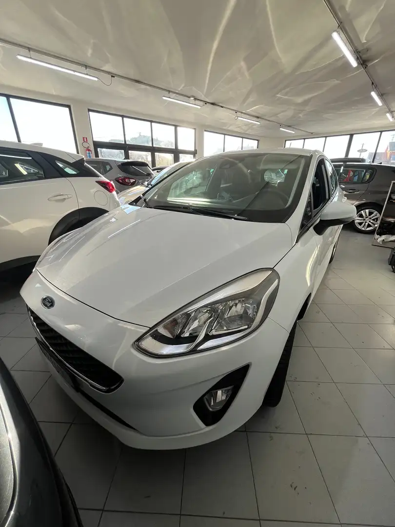 Ford Fiesta Fiesta 5p 1.5 tdci Business 85cv Bianco - 1