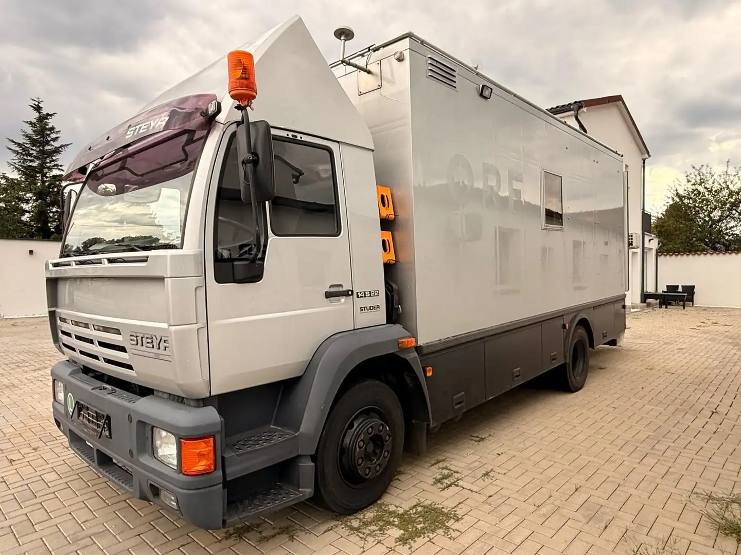 Steyr 14s22 Spezialkraftfahrzeug der Firma ORF Grau - 1