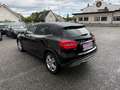 Mercedes-Benz GLA 220 AMG-Line Schwarz - thumbnail 8