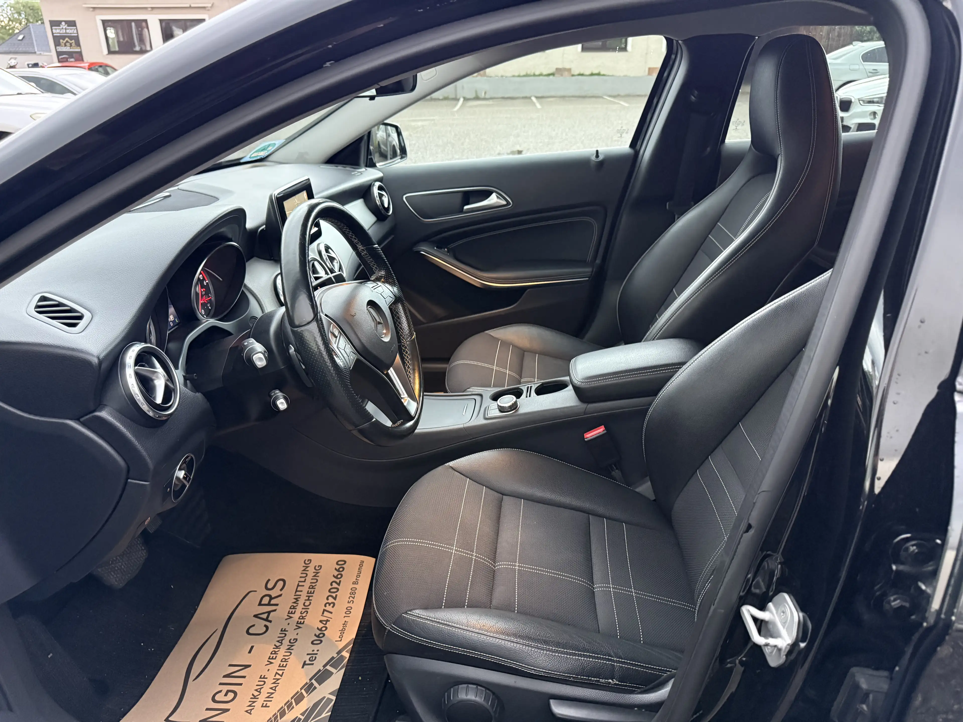 Mercedes-Benz GLA 220 AMG-Line — photo 11
