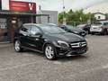 Mercedes-Benz GLA 220 AMG-Line Schwarz - thumbnail 3