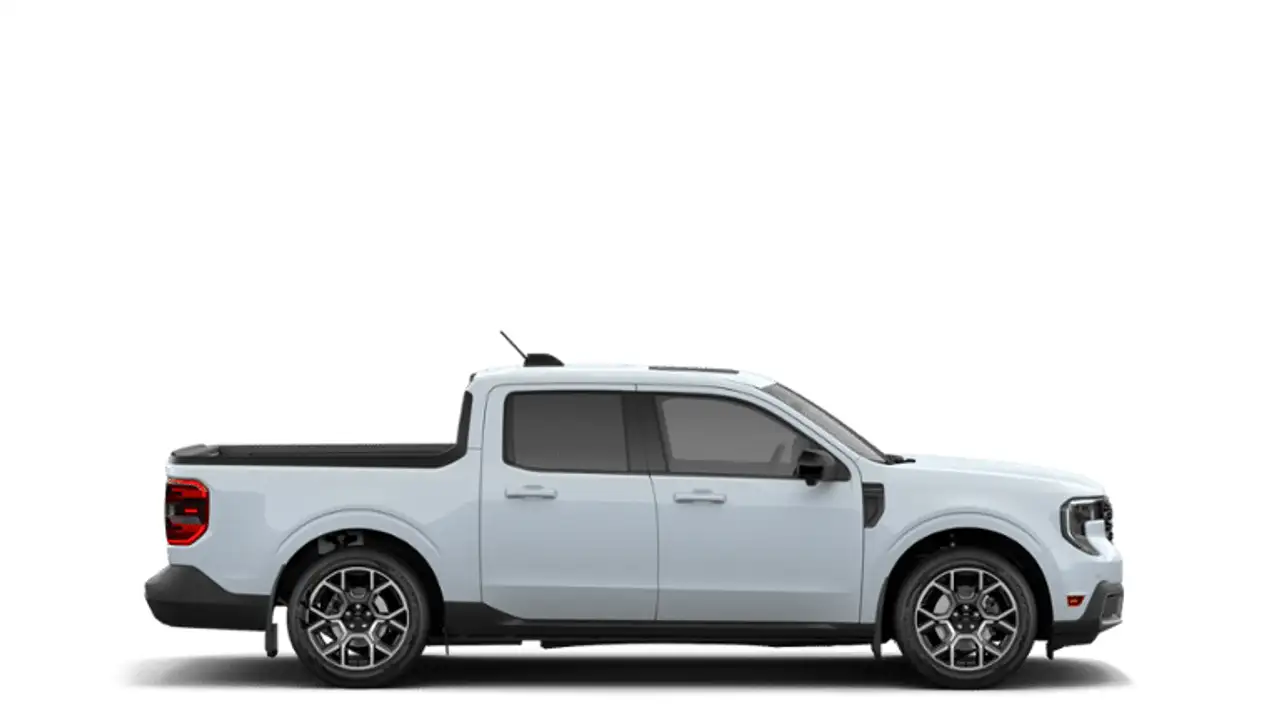 Ford Maverick снимка Ford Maverick