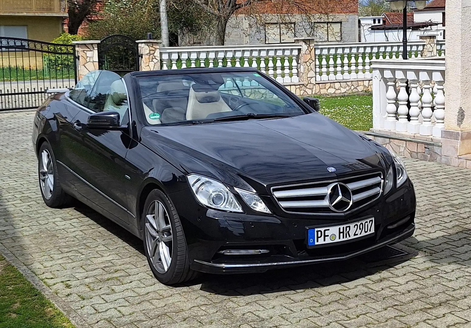 Mercedes-Benz 250 cabrio Schwarz - 2