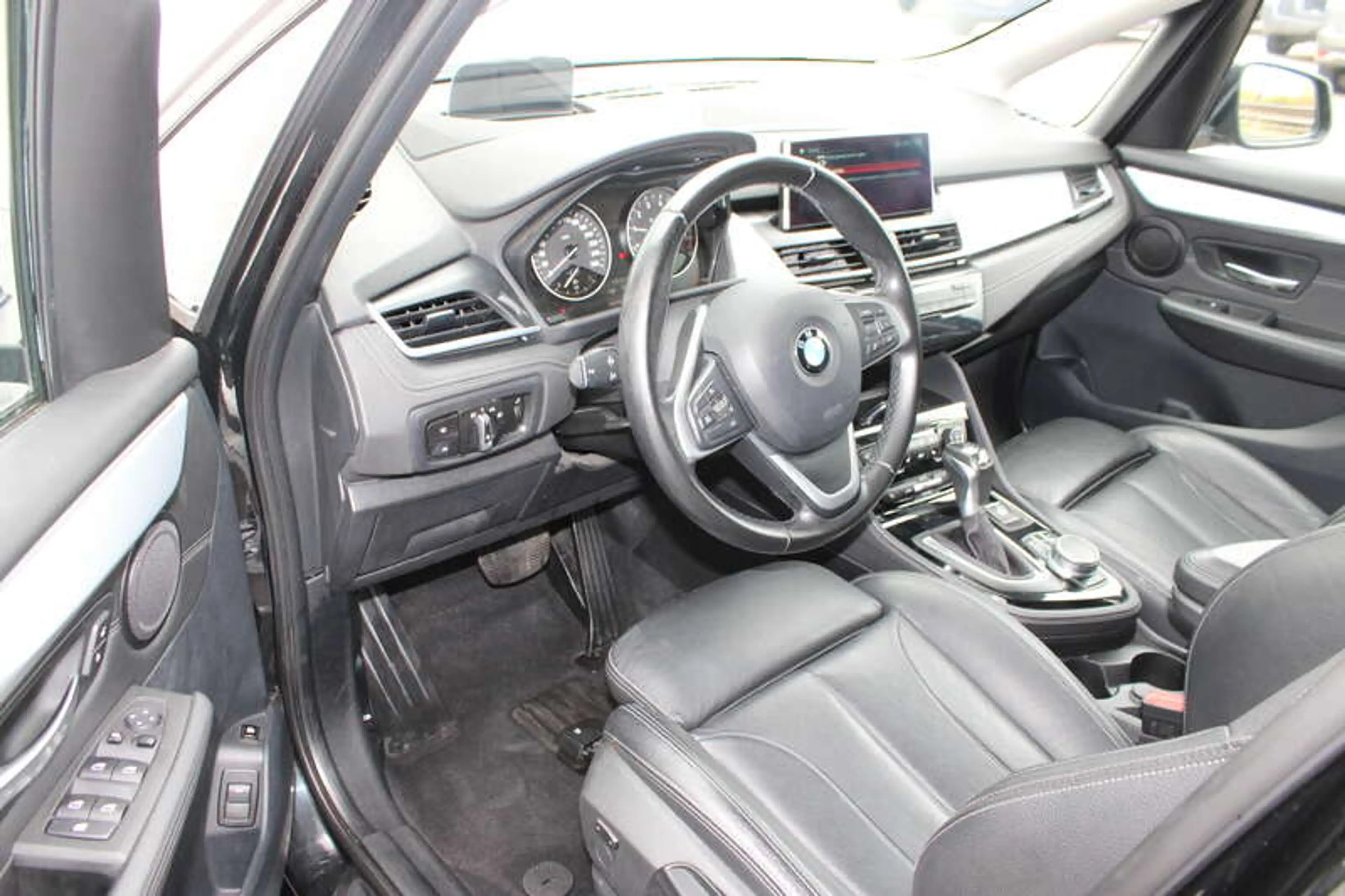 BMW 225 Active Tourer 225xeA OPF (EU6d-TEMP) 1 JAAR garantie! — photo 3