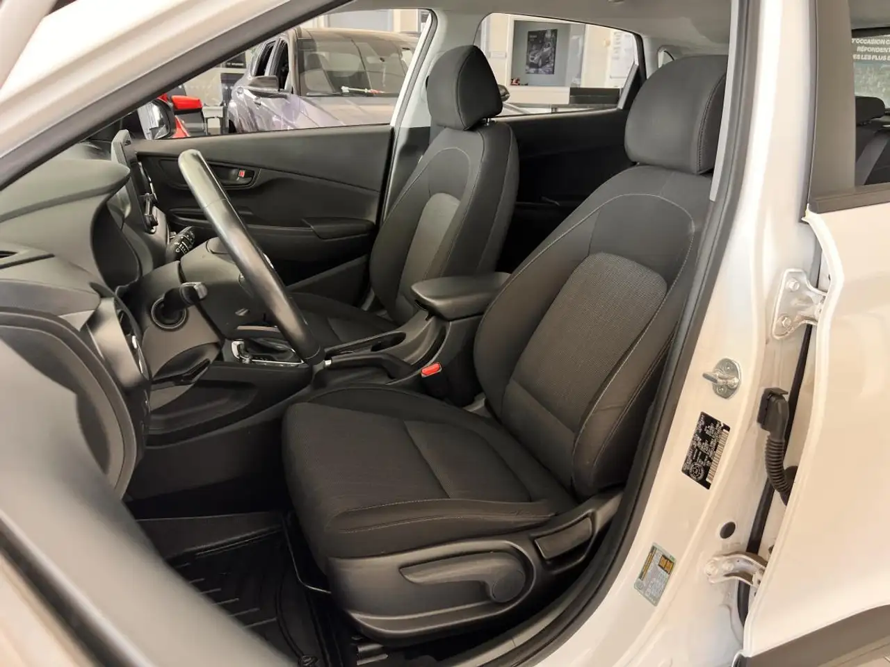 Hyundai KONA photo Hyundai KONA