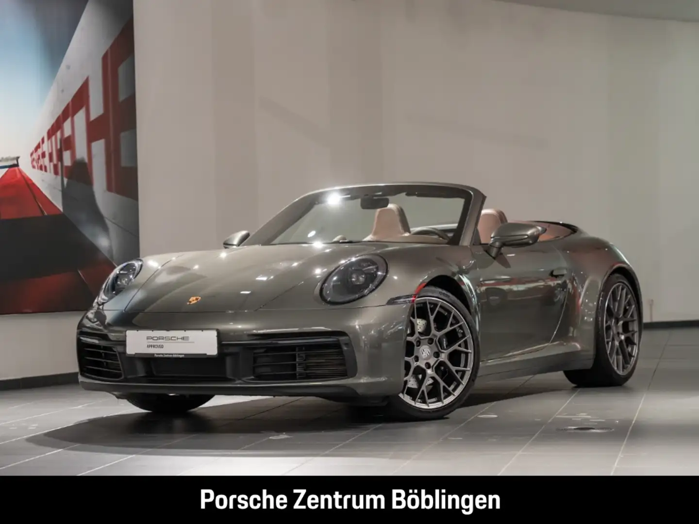 Porsche 992 911 Carrera 4S Cabriolet Clubleder BOSE LED Vert - 1