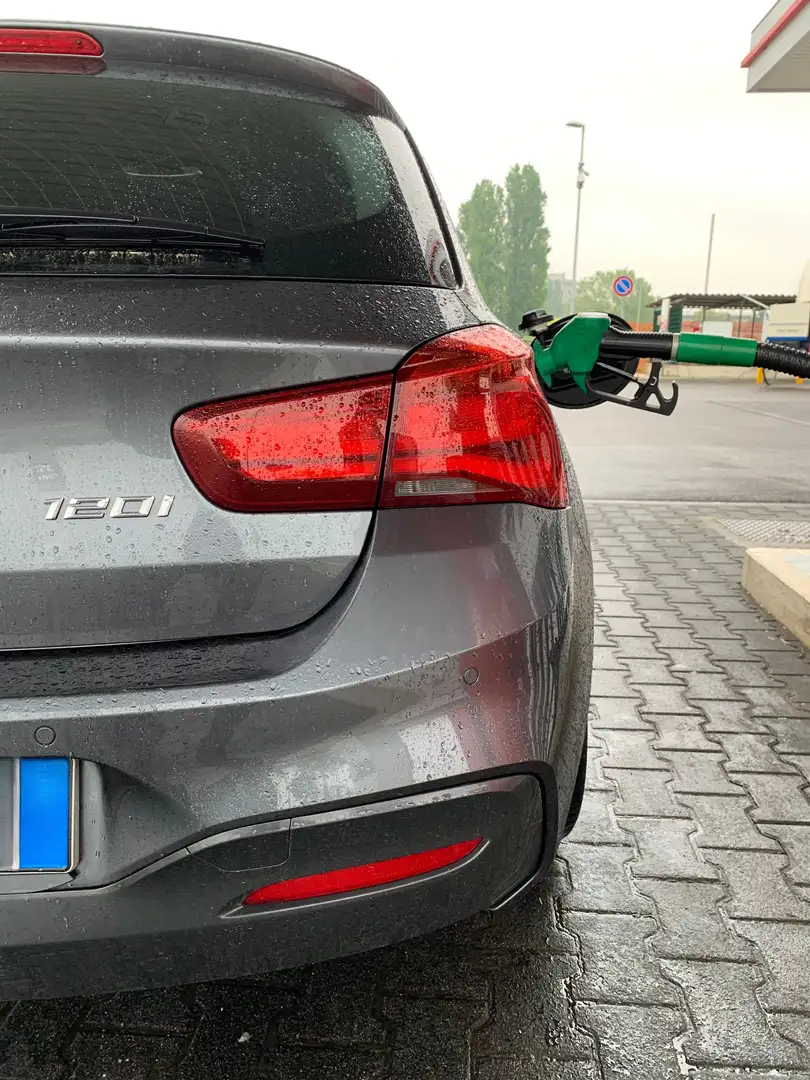 BMW 120 Serie 1 F/20-21 2015 120i Msport 5p auto - 1