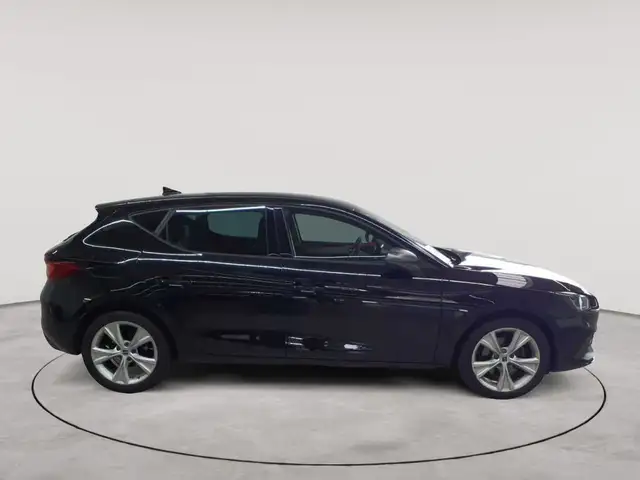 Seat Leon view 3