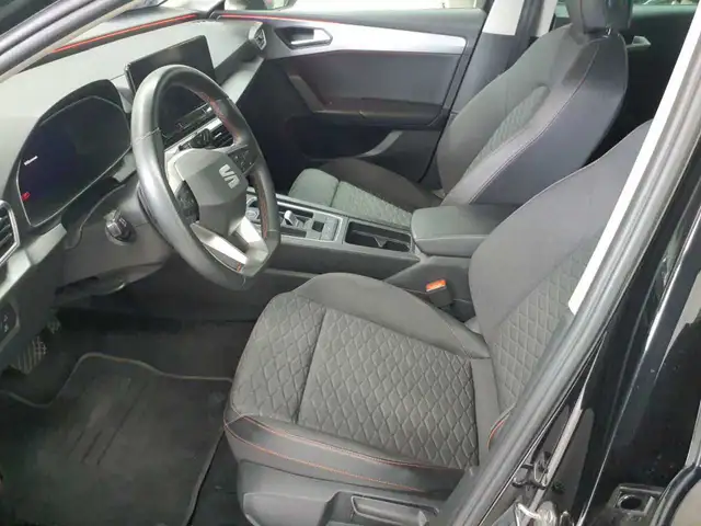 Seat Leon view 7