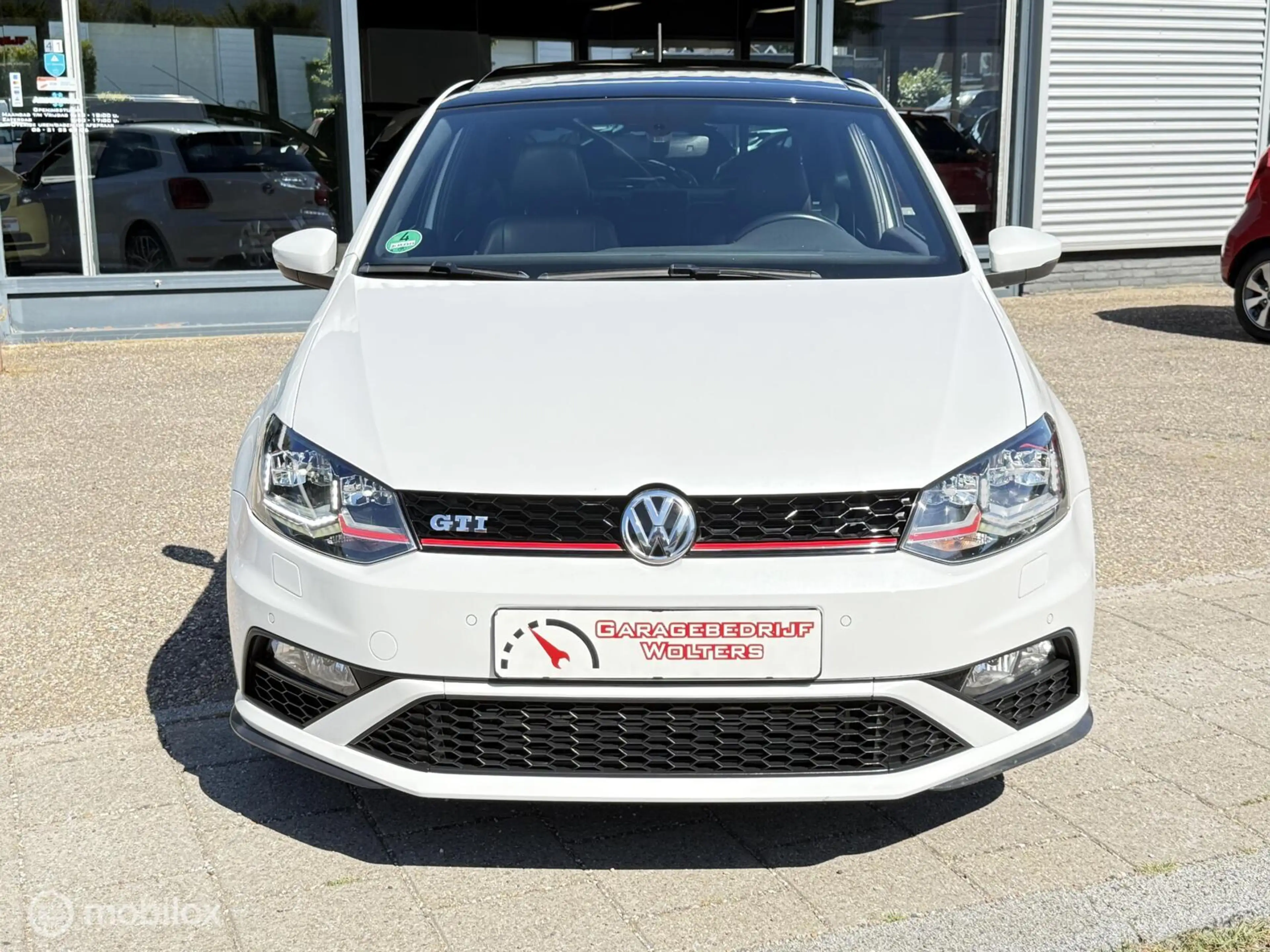 Volkswagen Polo GTI 1.8 TSI VOL OPTIES PANO ALCANTARA DEALER — photo 8