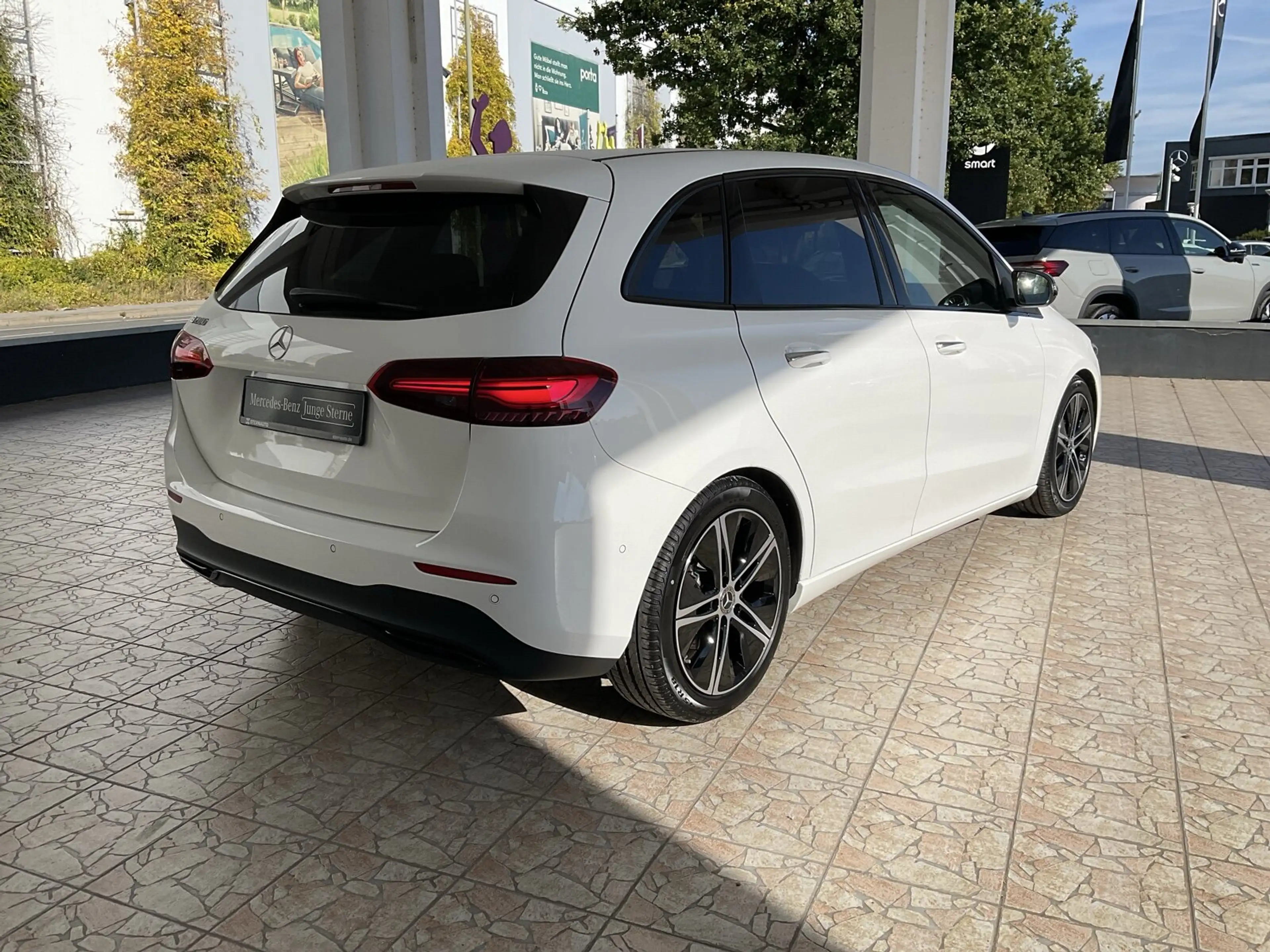 Mercedes-Benz B 200 B 200 Progressive/Navi/Kamera/AHK/LED/Sitzhzg. — photo 5