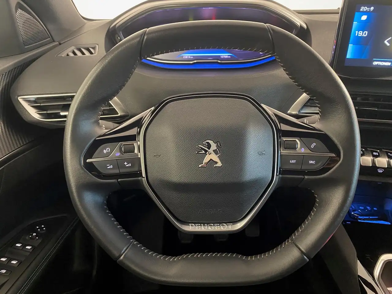 Peugeot 3008 1.2 PureTech 130 Allure LED*NAVI*RFK 96 kW (131... 7