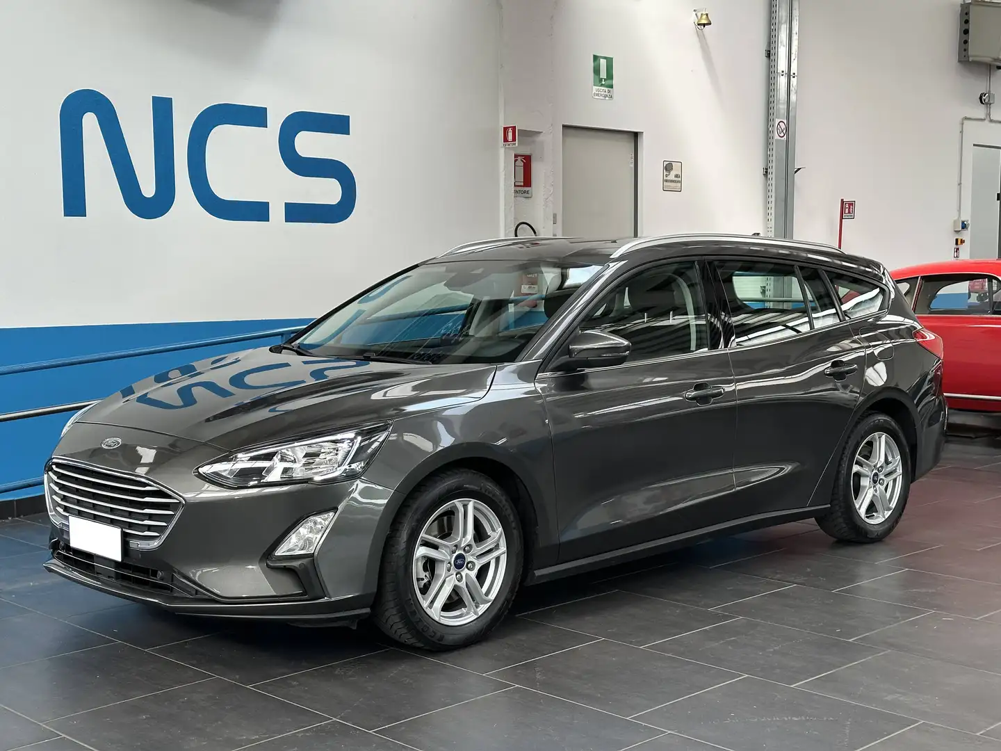 Ford Focus SW 1.5 ecoblue Business Co-pilot S&S 120CV Gris - 2