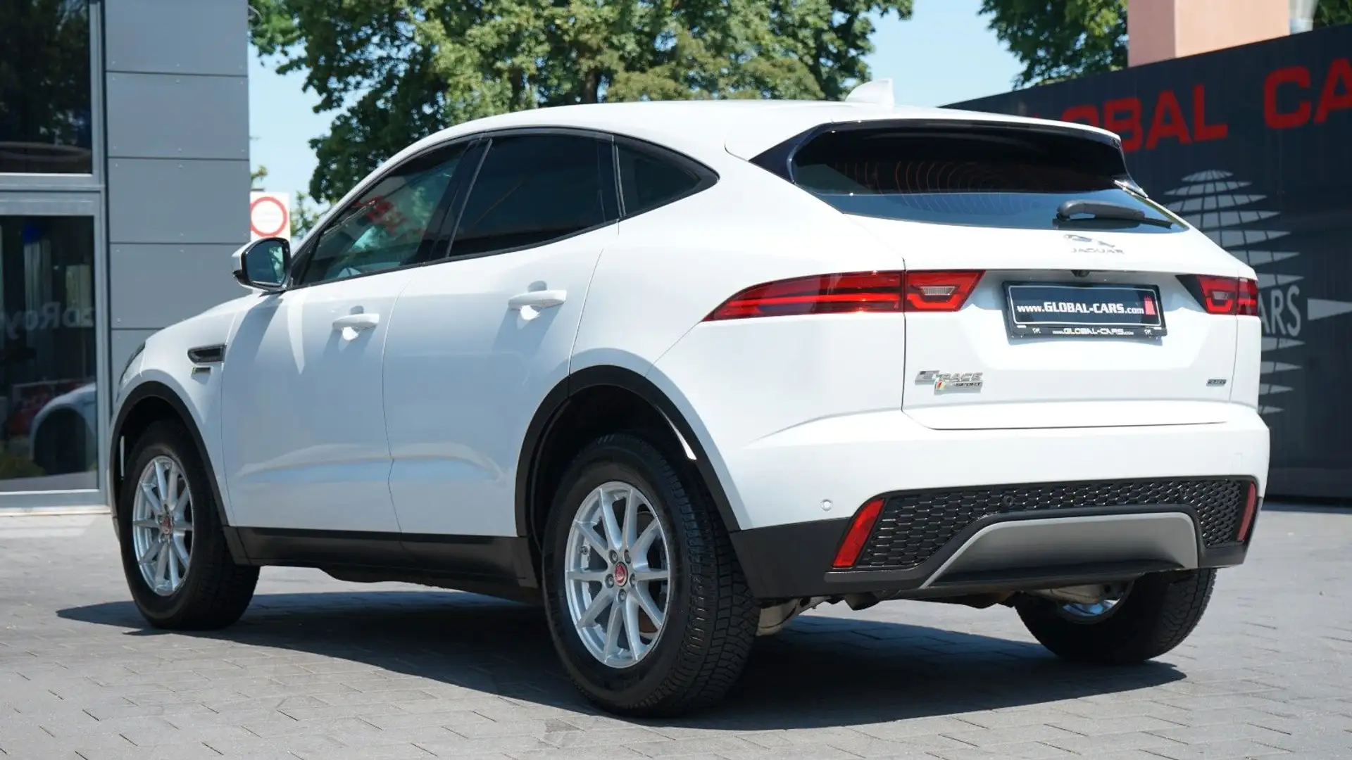 Jaguar E-Pace E-PACE D180 AWD*LED*INCONTROL*NAVI*KAMERA* Bianco - 2