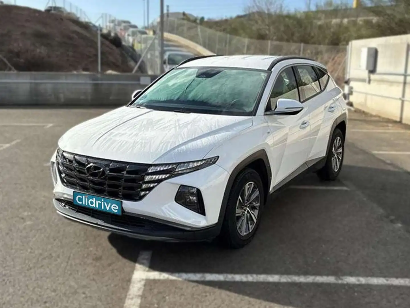 Hyundai TUCSON 1.6 CRDI 100KW (136CV) 48V MAXX DCT Blanco - 2