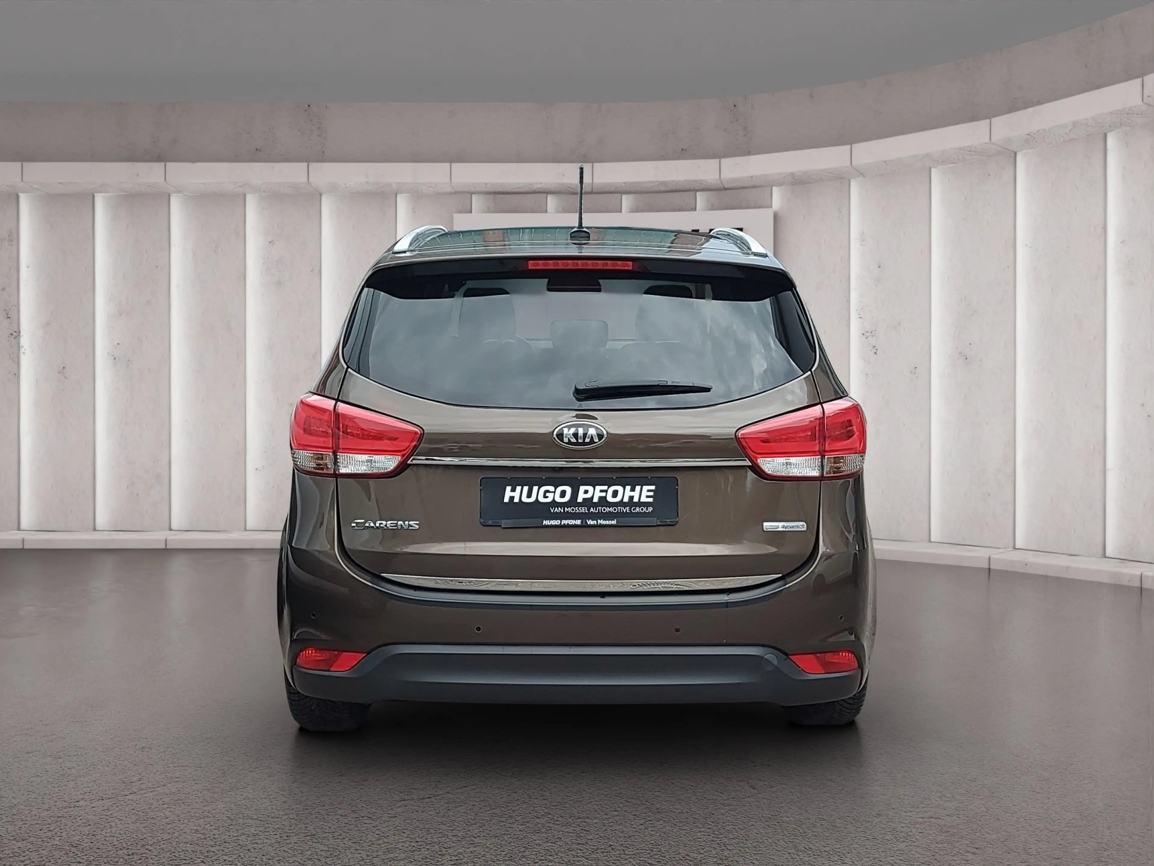 Kia Carens 1.7 CRDi Spirit Start/Stop — photo 4