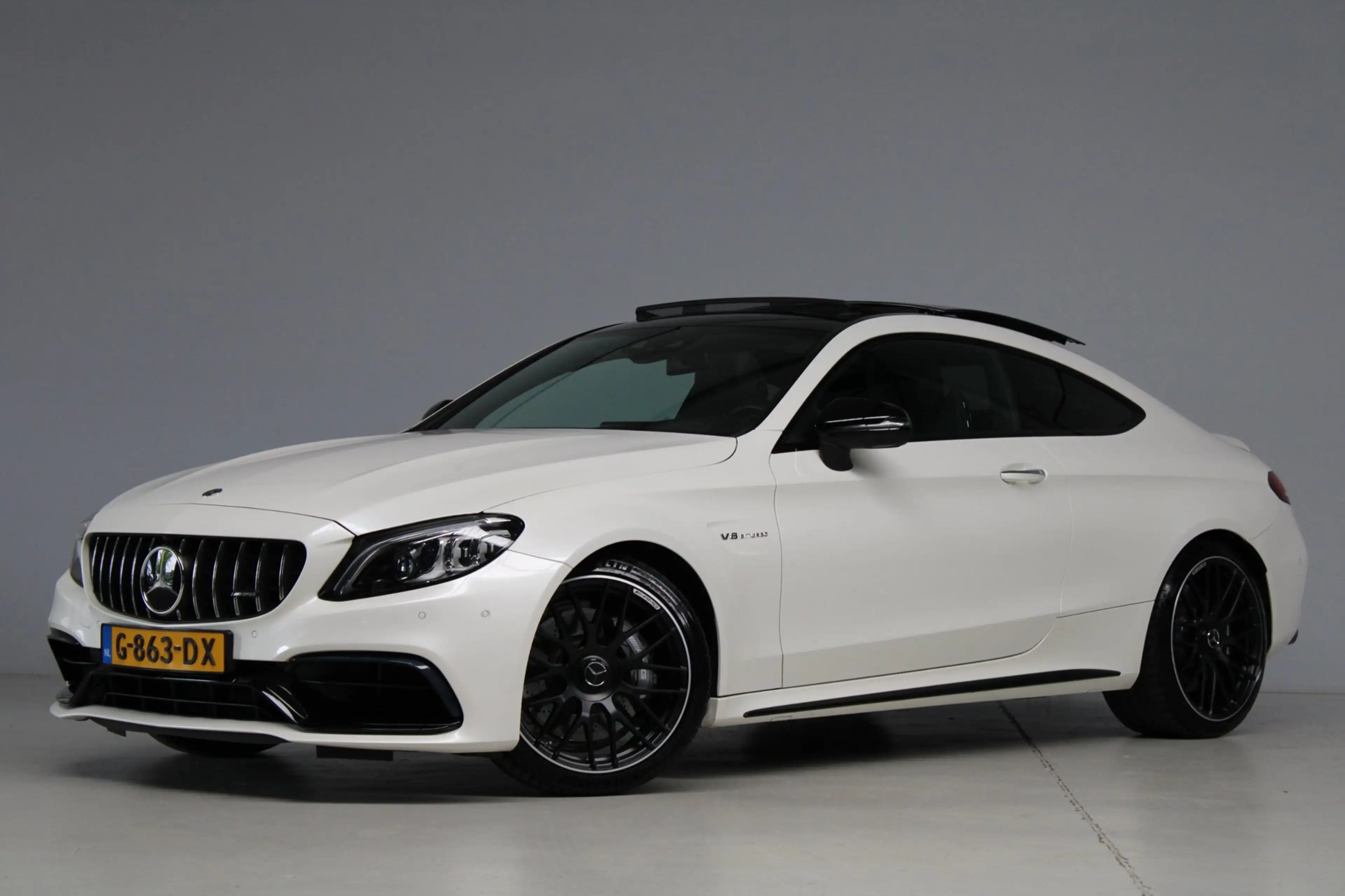 Mercedes-Benz C 63 AMG Coupé Premium Plus Pack | 1e eigenaar | panoramada