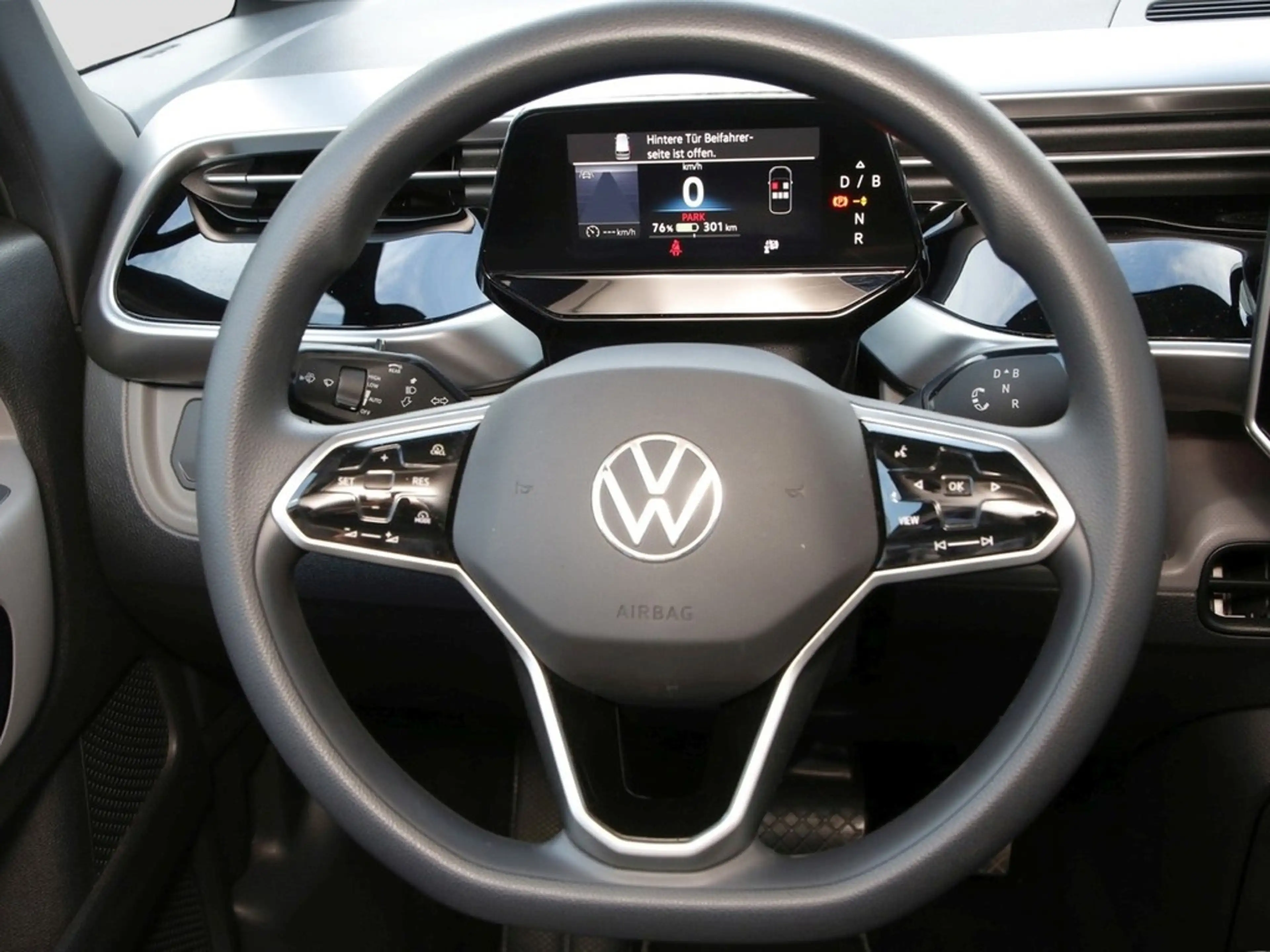 Volkswagen ID. Buzz ID.Buzz Bus 210 kW Pro 19" App-Connect LED PDC — photo 14