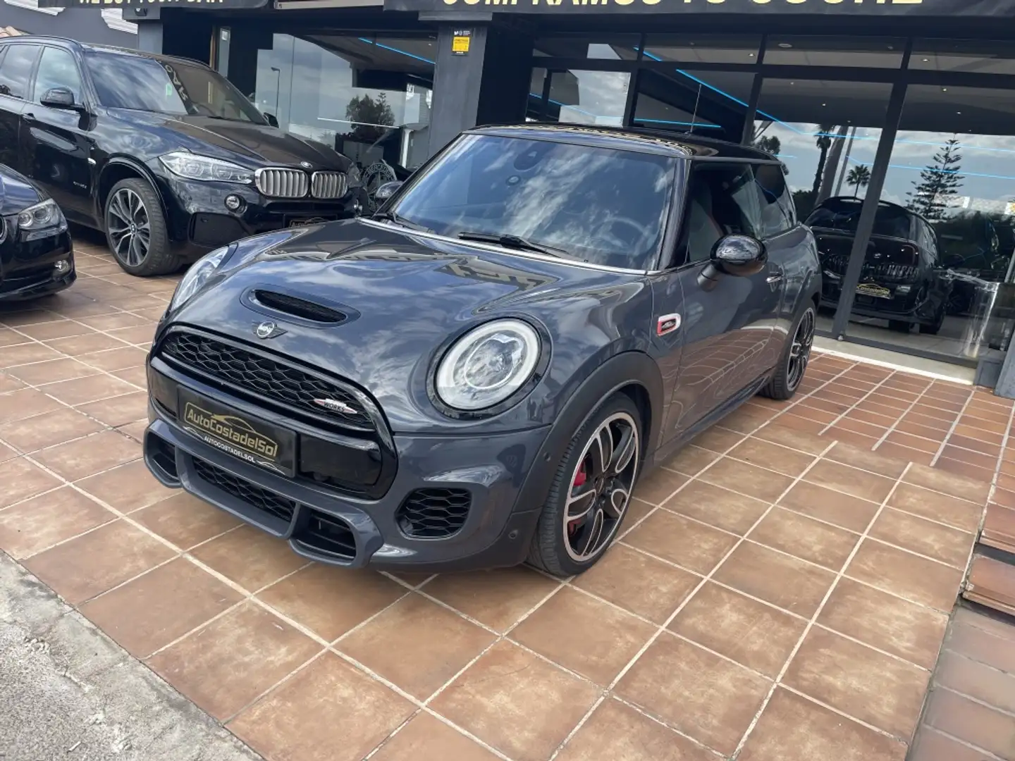MINI John Cooper Works Aut. Gris - 2