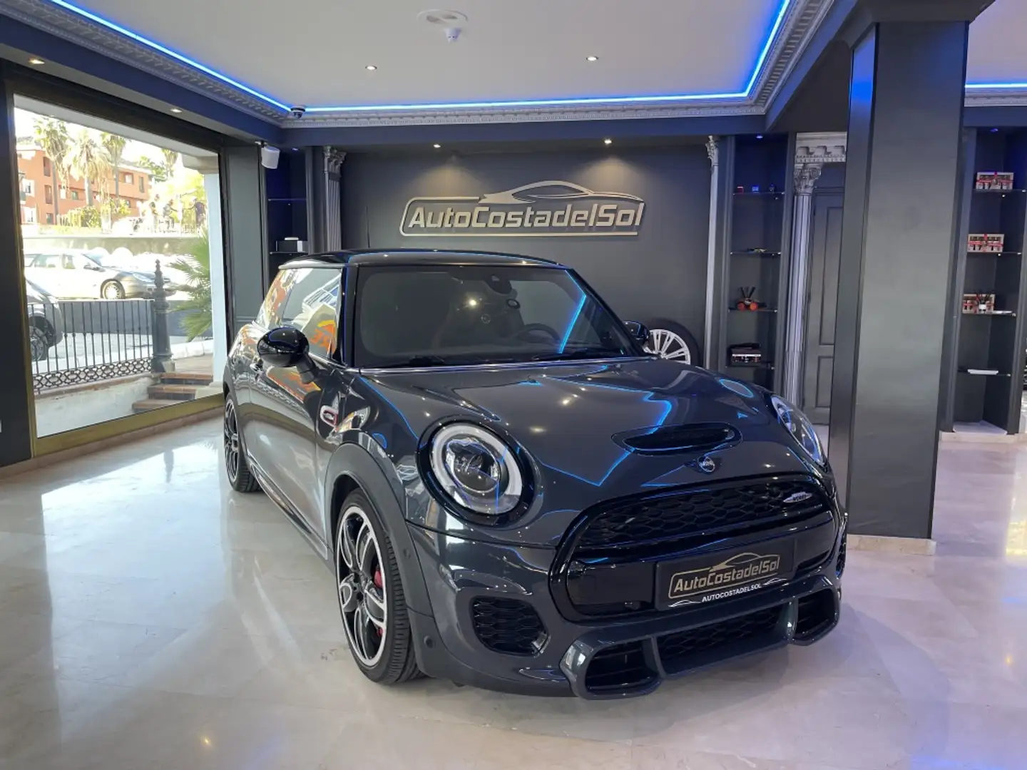 MINI John Cooper Works Aut. Grijs - 2