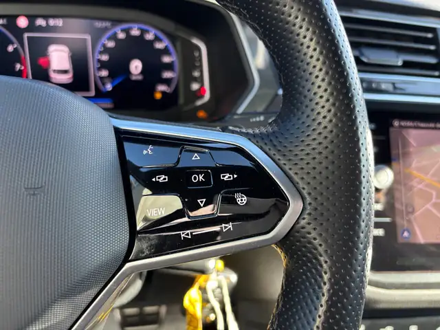 Volkswagen Tiguan view 20