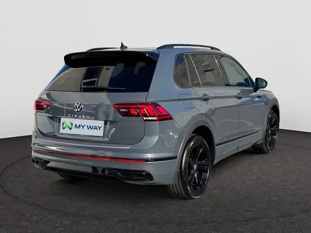 Volkswagen Tiguan view 5