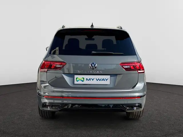 Volkswagen Tiguan view 6