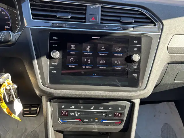 Volkswagen Tiguan view 16