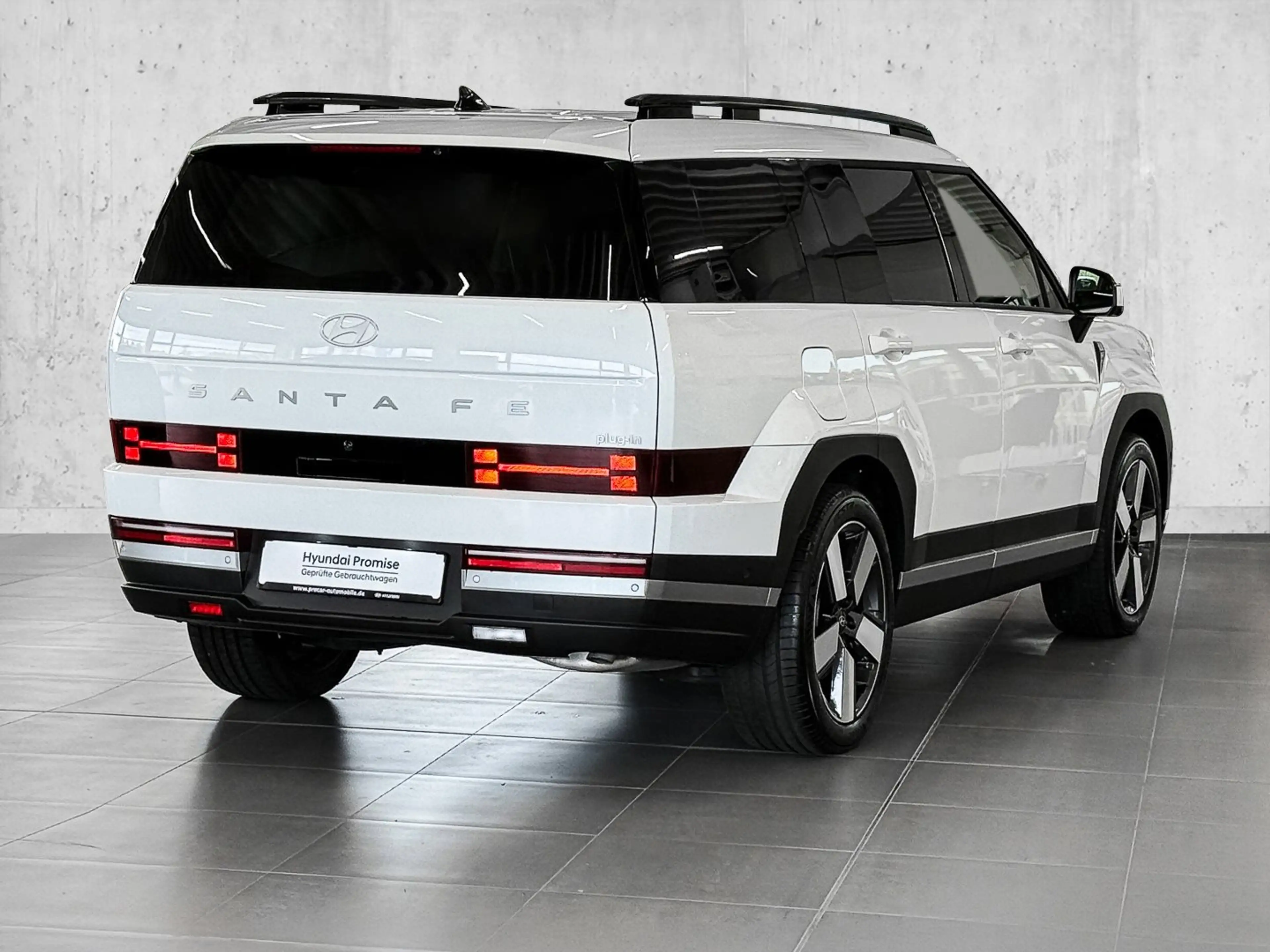 Hyundai SANTA FE SIGNATURE 1.6 T-GDI 6-AT 4WD HUD 360°Kam.20" LMR D — photo 2