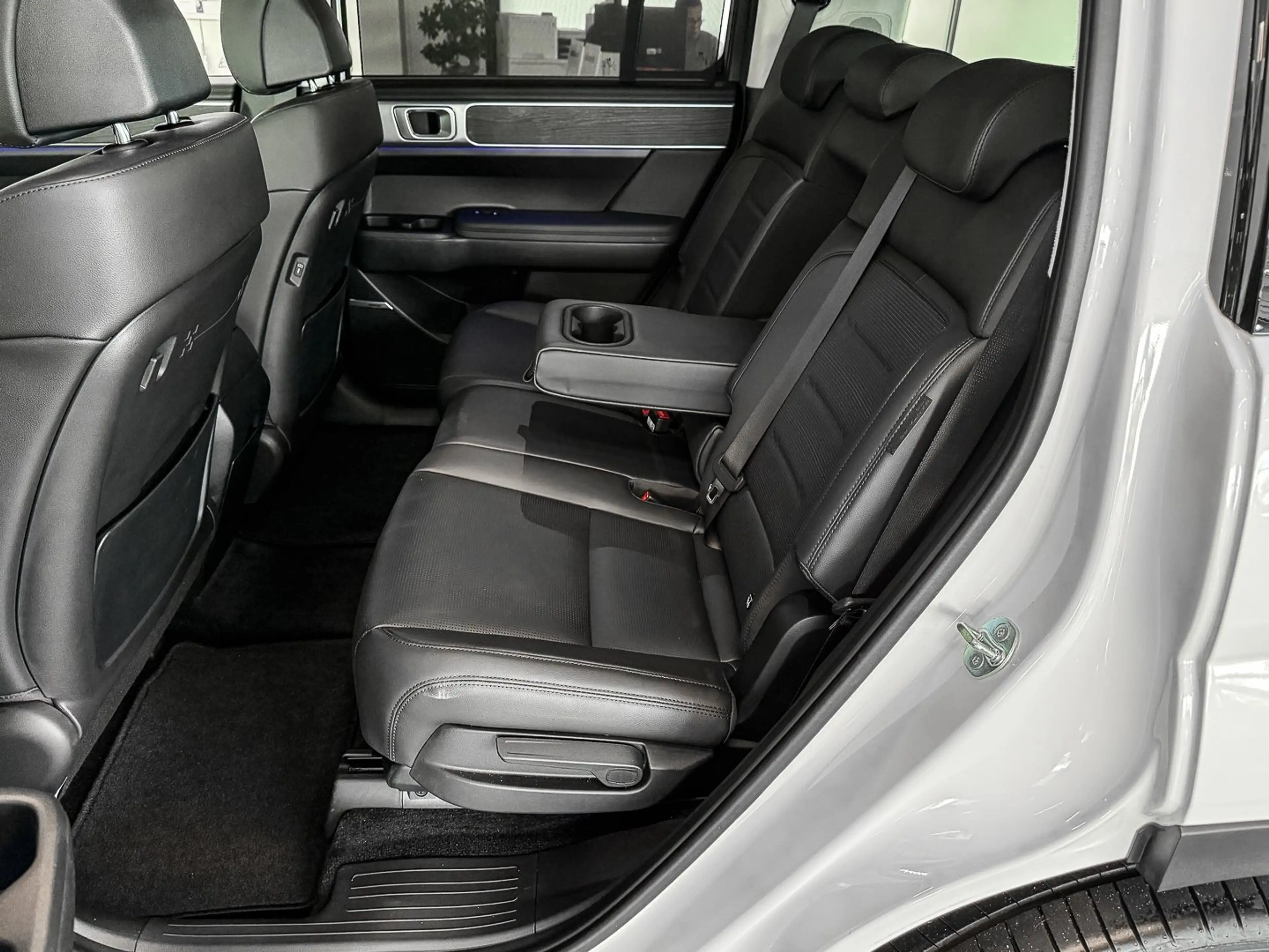 Hyundai SANTA FE SIGNATURE 1.6 T-GDI 6-AT 4WD HUD 360°Kam.20" LMR D — photo 22