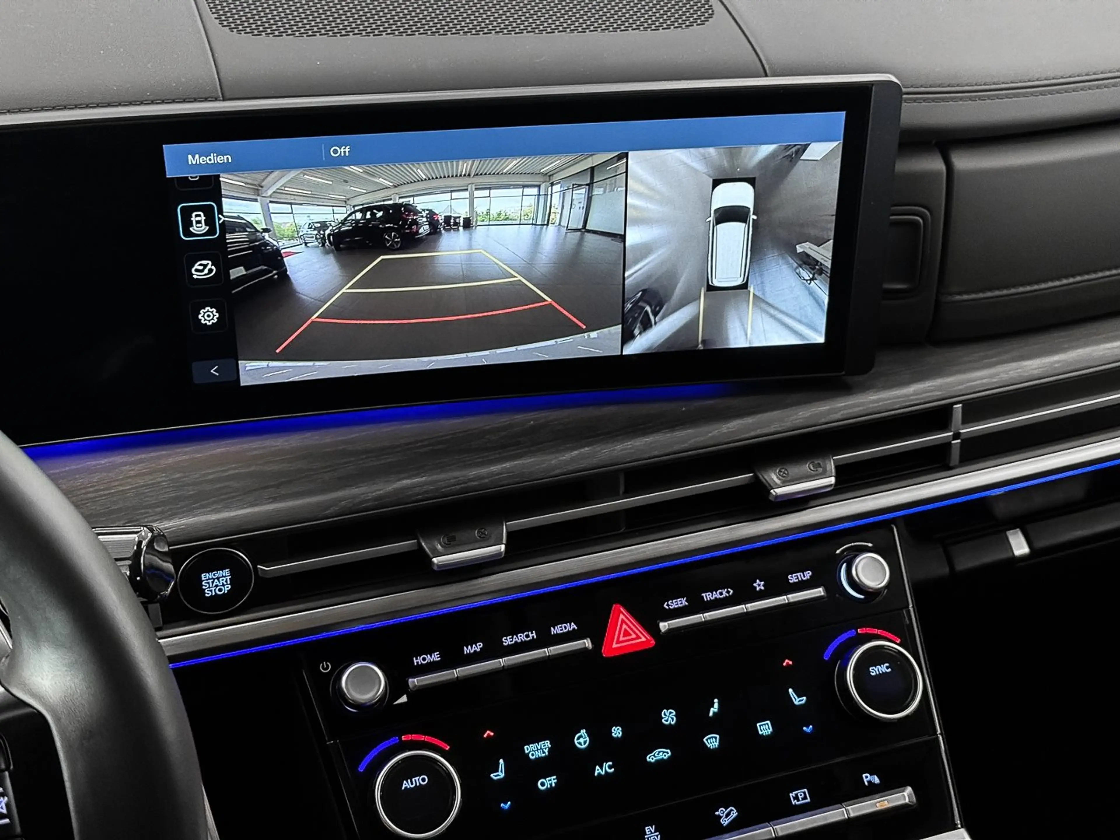 Hyundai SANTA FE SIGNATURE 1.6 T-GDI 6-AT 4WD HUD 360°Kam.20" LMR D — photo 13