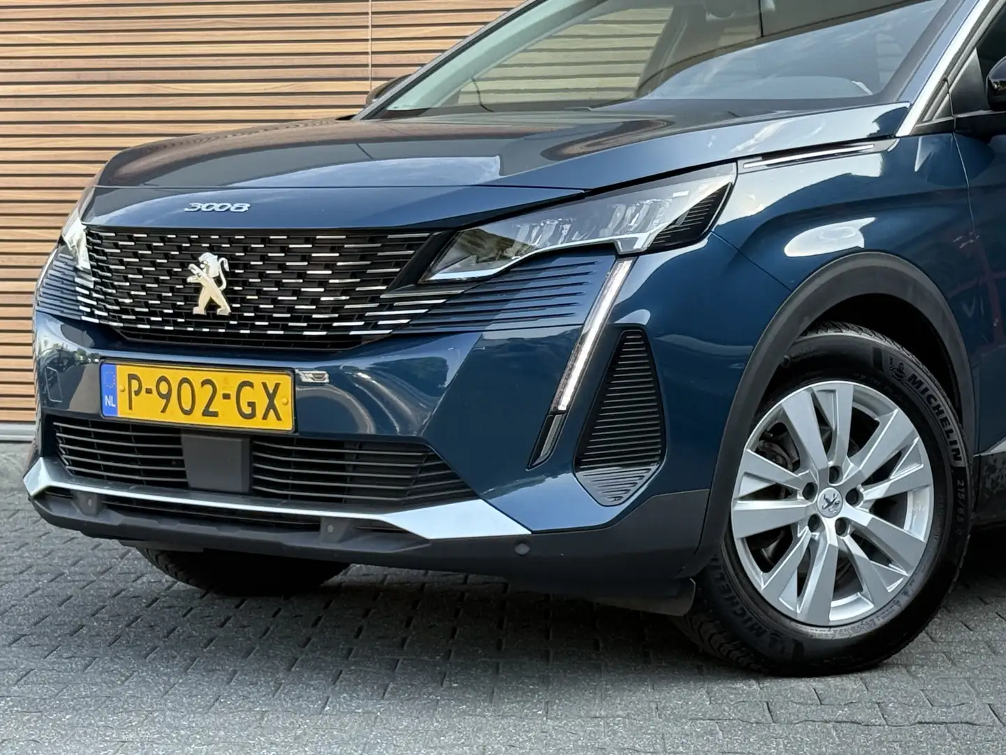 Peugeot 3008 1.2 PureTech Active Pack Business Navi / Carplay / Bleu - 2