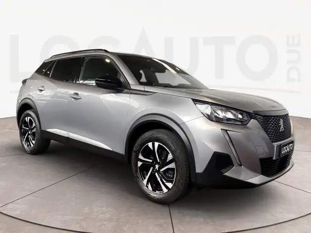 Peugeot 2008 view 3