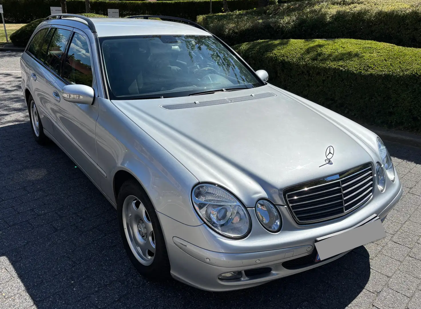 Mercedes-Benz E 220 E 220 CDI Classic (EURO 4) Argent - 1