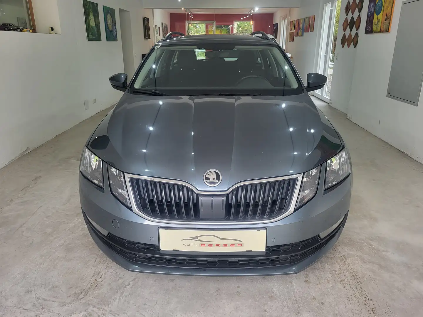 Skoda Octavia Octavia Combi 1,6 TDI Ambition *3 Jahre Garantie Grau - 2
