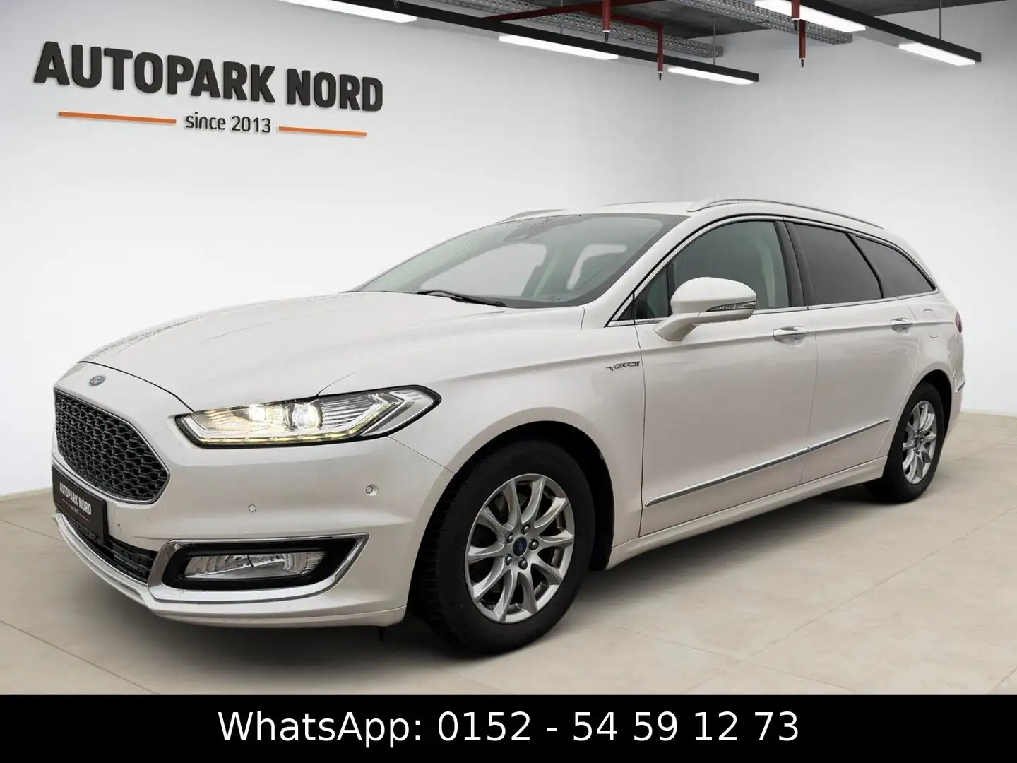 Ford Mondeo 2.0 TDCi Turnier Vignale/LEDER/LED/SHZ Weiß - 1