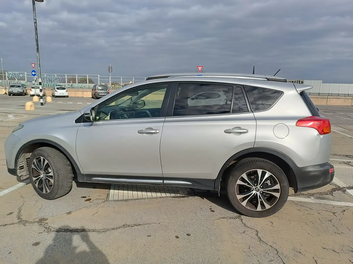Toyota RAV 4 Rav4 IV 2013 Rav4 2.0 d-4d Style 2wd 124cv mt Argento - 1